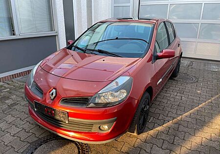 Renault Clio III Rip Curl *ZAHNRIEMEN NEU*