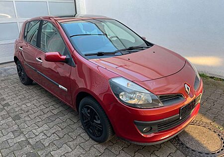 Renault Clio III Rip Curl *ZAHNRIEMEN NEU*