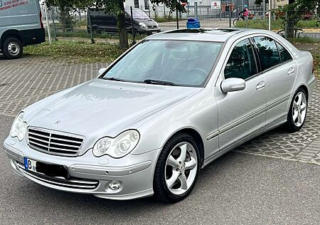 Mercedes-Benz C 230 7G-TRONIC Avantgarde Sport Edition