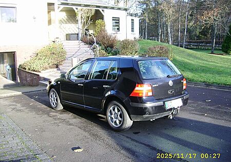 VW Golf Volkswagen 1.9 TDI