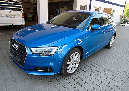 Audi A3 Sportback 35 TDI design Teilleder Navi LED