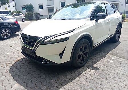 Nissan Qashqai 1.5 VC-T e-Power Black Edition