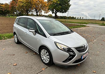 Opel Zafira Tourer Edition