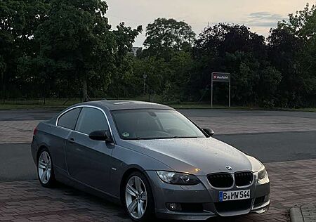 BMW 325i 325 Coupe