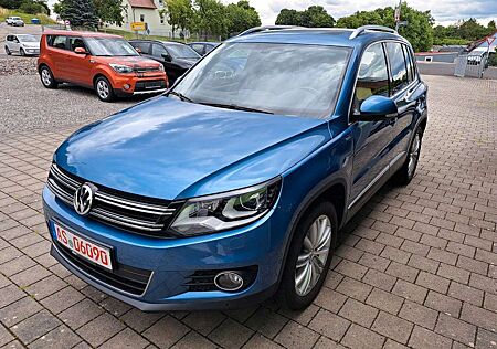 VW Tiguan Volkswagen Life BMT "Navi-AHK-Xenon-Panorama"