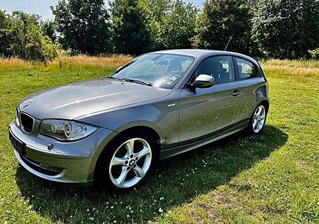 BMW 116 i Advantage Klimaautomatik Xenon Euro 5