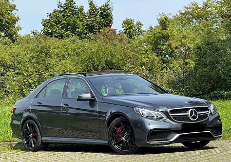 Mercedes-Benz E 63 AMG Speedshift MCT guter Zustand Tüv Neu