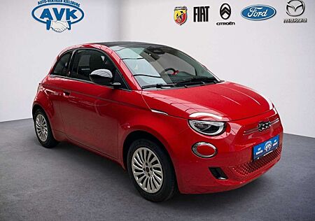 Fiat 500E Cabrio MY 25 RED 42 kWh, Kamera, Tempomat