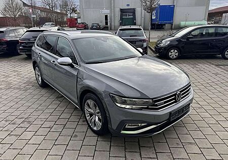 VW Passat Alltrack Volkswagen 2.0 TDI *TOP-Ausstattung* 4x4