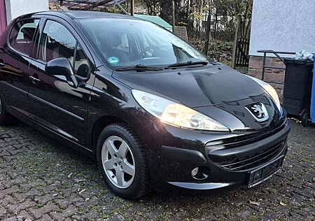 Peugeot 207 95 VTi Urban Move TÜV NEU VIELE NEUTEILE