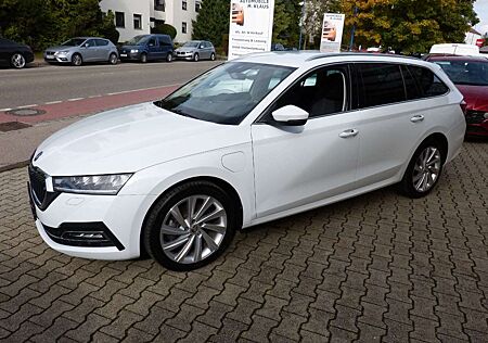 Skoda Octavia Hybrid Style iV ACC NAVI LED SHZ PDC
