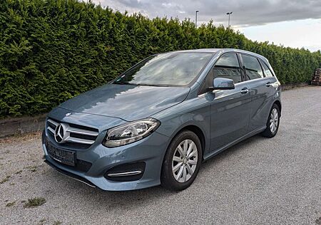 Mercedes-Benz B 200 7G-DCT *1.Hand*Tot-Winkel*Scheckheft*