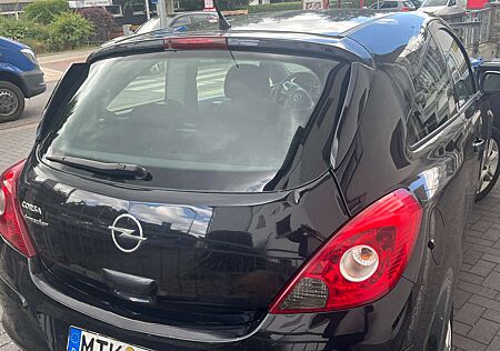 Opel Corsa 1.4 16V Edition