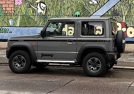 Suzuki Jimny Horizon 1.5 ALLGRIP Comfort + Sonderausstattung