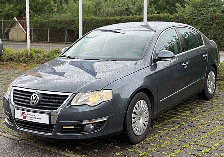 VW Passat Volkswagen 2.0 TDI Lim. Comfortline/Klima/PDC/Navi