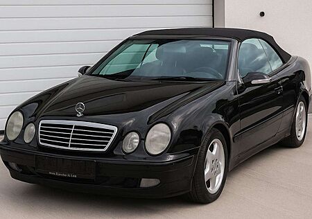 Mercedes-Benz CLK 200 Cabrio Avantgarde Klimaanlage Radio