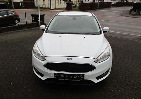 Ford Focus 1.0 EcoBoost Start-Stopp-System Titanium