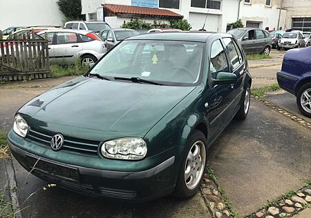 VW Golf Volkswagen