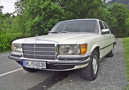 Mercedes-Benz 350 SE W116