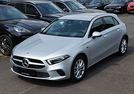 Mercedes-Benz A 250 e Style*MULTIBEAM*NAV*360CAM*APP*DAB*SHZ*