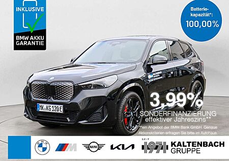 BMW iX1 xDrive30 M-Sport Pro PANO AHK HUD 360°