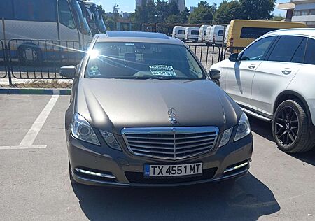 Mercedes-Benz E 250 CDI DPF 4Matic BlueEFFICIENCY 7G-TRONIC