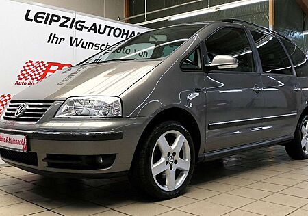 VW Sharan Volkswagen 1.8T United *PDC*TEL*NAV*SHZ*GSD*