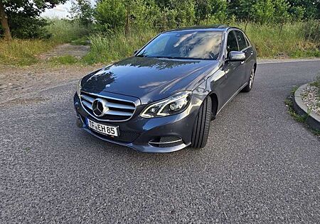 Mercedes-Benz E 350 BlueTEC 4Matic 7G-TRONIC Avantgarde