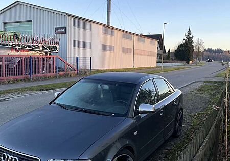 Audi A4 3.0
