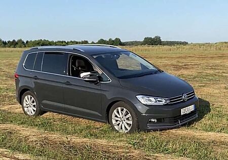 VW Touran Volkswagen 1.4 TSI (BlueMotion Technology) Highline