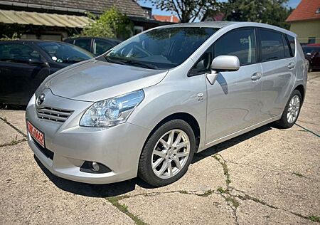 Toyota Verso Life 7Sitze,2.2L, Euro5,Klima,Navi