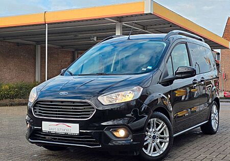 Ford Tourneo Courier Titanium(ANHÄ KAM NAVI TEMP)