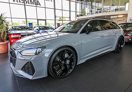 Audi RS6 Avant/Carbon/Keramik/Pano/Matrix/360°/B&O