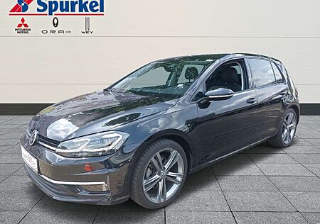 VW Golf Volkswagen VII Highline 1.5 TSI, R-Line Pake