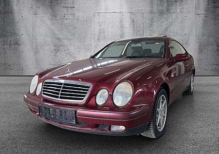 Mercedes-Benz CLK 320 Automatik NAVI XENON LEDER BOSE eGSD