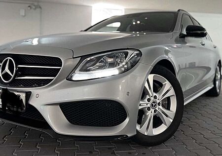 Mercedes-Benz C 220 C-Klasse T-Modell Diesel (BlueTEC) d T AMG Line