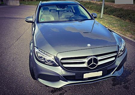 Mercedes-Benz C 400 4Matic T 9G-TRONIC Avantgarde