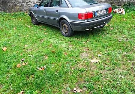 Audi 80