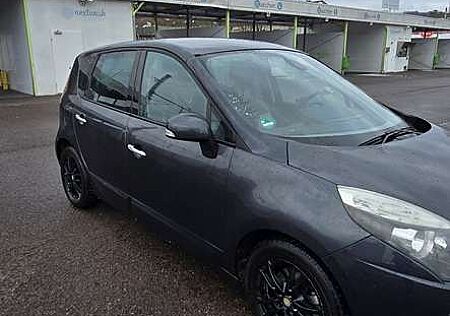 Renault Scenic dCi 130 FAP Dynamique