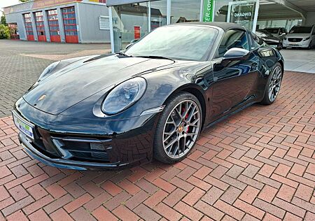 Porsche 992 Targa 4S Klappen Sport- Chrono Approvid