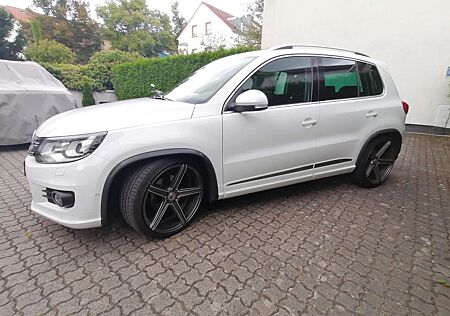 VW Tiguan Volkswagen Sport & Style 4Motion R Line