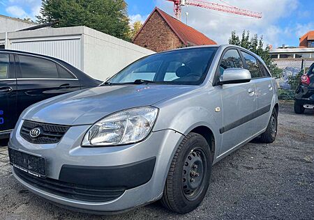 Kia Rio 1.4 EX Basis