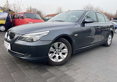 BMW 523 i Lim. E60 *VOLLLEDER*PDC*NAVI*MFL*TEMPOMAT*