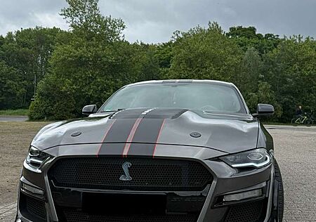 Ford Mustang 3.7 l 320 PS