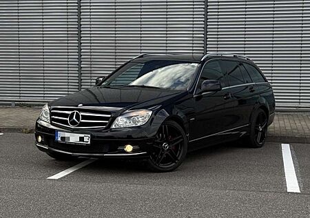 Mercedes-Benz C 200 mercedes w204 c200 avantgarde carplay 2 hand