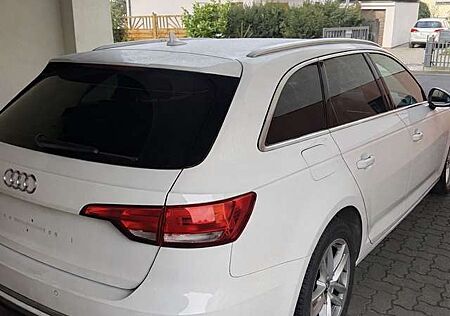 Audi A4 Avant 35 TFSI S tronic design