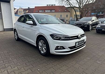 VW Polo Volkswagen VI Comfortline/AUTOMATIK/KLIMA/70.000 KM