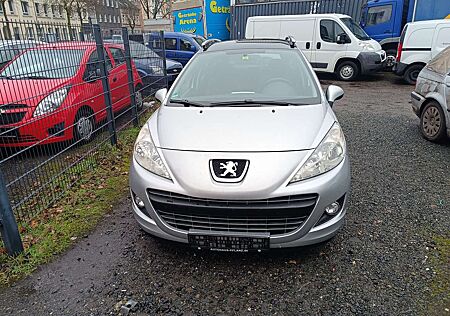 Peugeot 207 Tendance TÜV neu Klima top