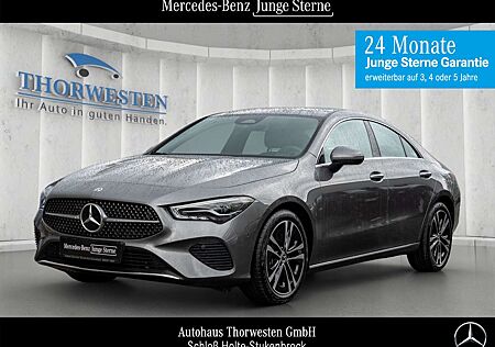 Mercedes-Benz CLA 180 Coupé Progressive Line Advanced