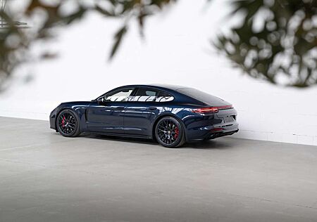 Porsche Panamera GTS I SoftClose I LEDmatrix I Approved